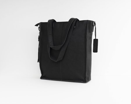 Bag2Bag - Schoudertas Laptop tas Coria - Black