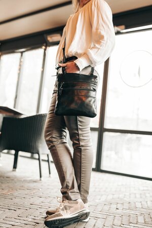 Bag2Bag Zarko schoudertas - Zwart