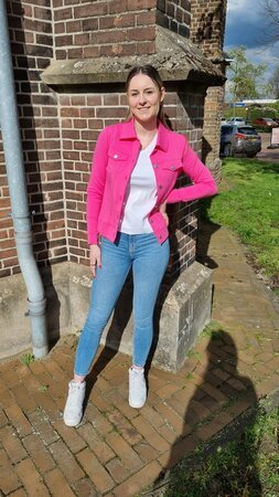 232 Zoso Sporty short jacket Jessy - bright pink