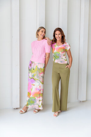 NED Mailies rok Tye Dye